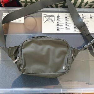 Lululemon belt bag
